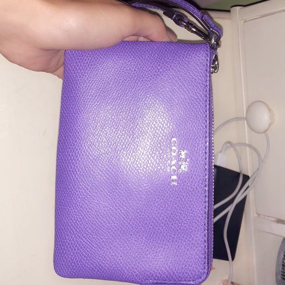 Coach Wristlet - Picture 2 of 4